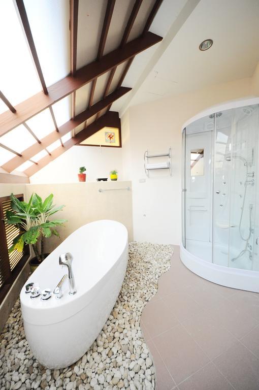 Ratchaburi Maeklong Marina Resort الغرفة الصورة