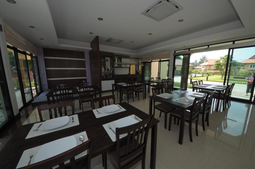 Ratchaburi Maeklong Marina Resort المظهر الخارجي الصورة